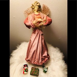 🌲VINTAGE ANGEL TREE TOPPER 17-1/2” TALL, LIGHTWEIGHT DECORATIVE ANGEL